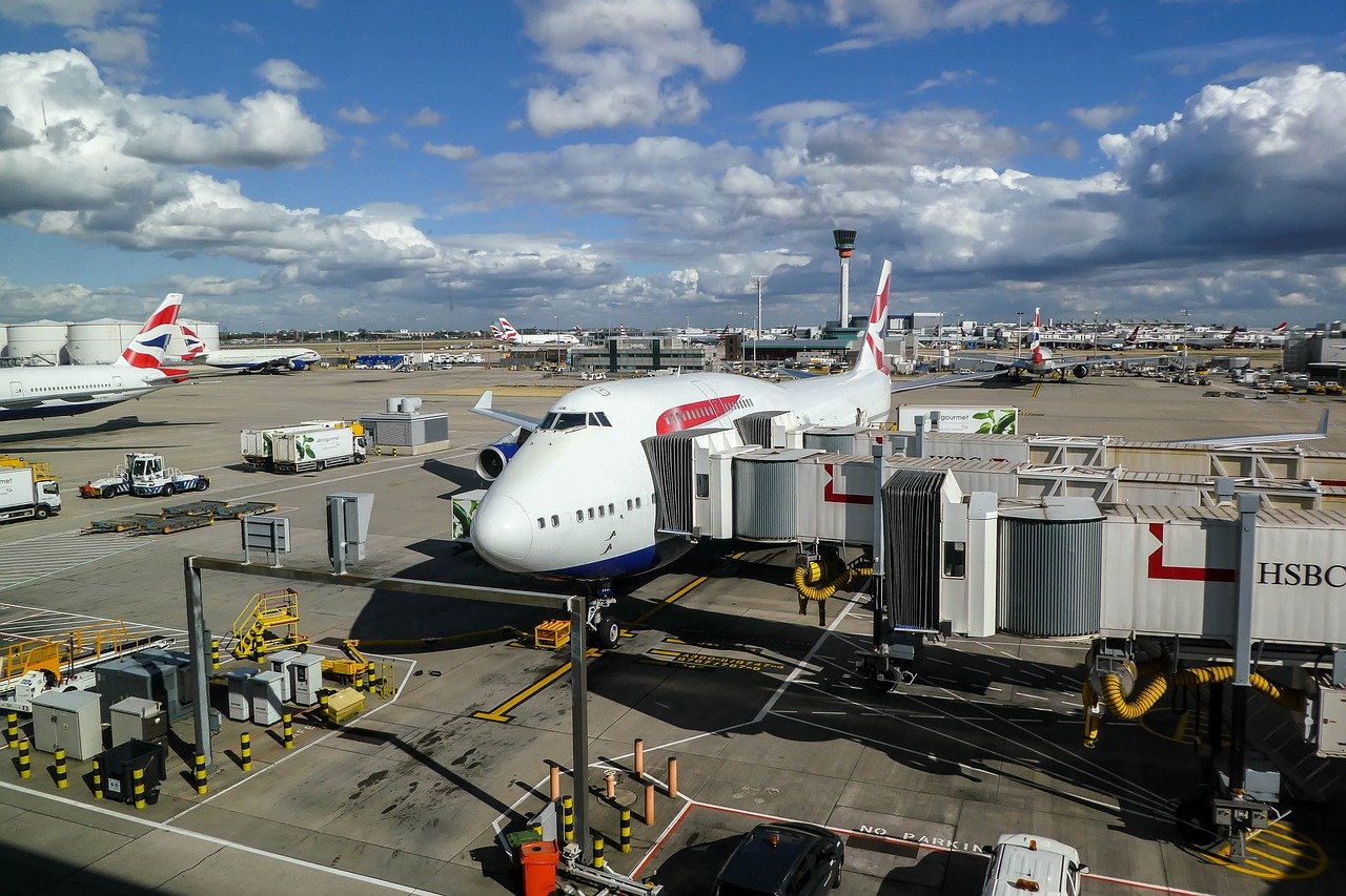 travel, transport system, heaven, sea, nature, british airways, plane, airport, boing, british, passenger aircraft, tarmac, flight, machine, boeing 747-400, airliner, boeing, aviation, flying, transport, aircraft, airline travel, london, heathrow